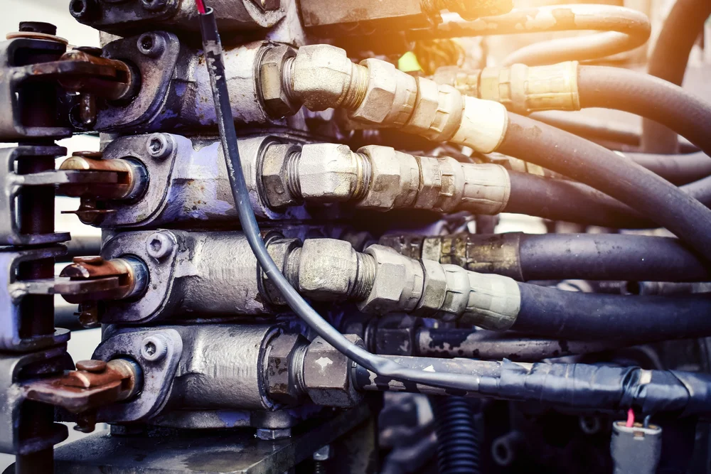 Hydraulic circuits and motor choices
